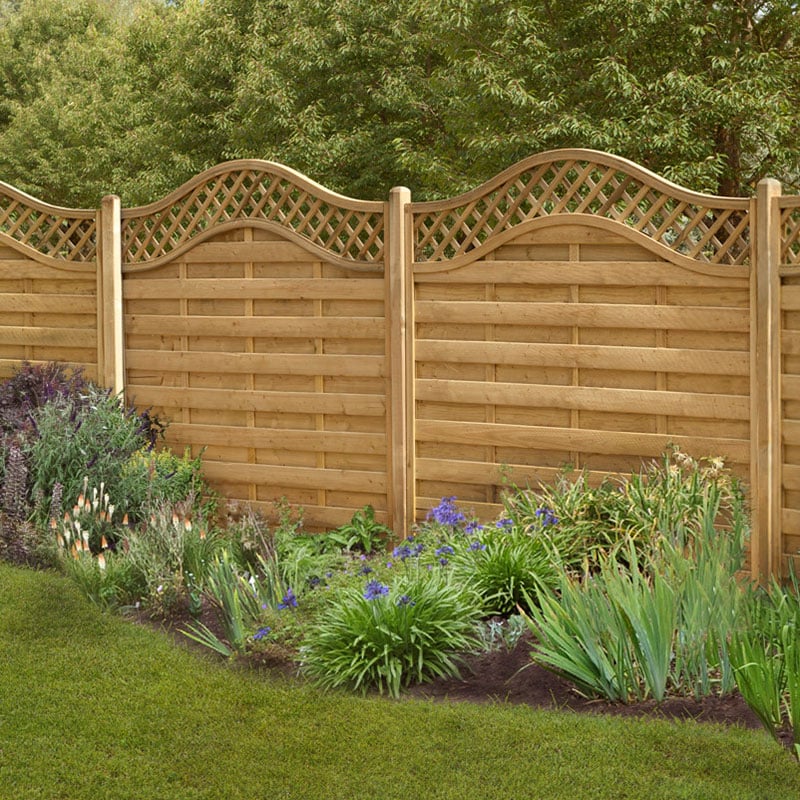 April’s top 5 garden structures and fences