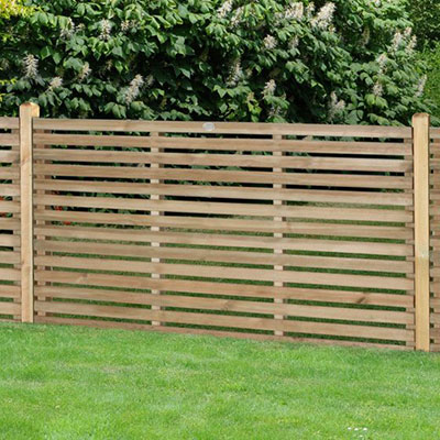 A 6x3 contemporary slatted fence panel